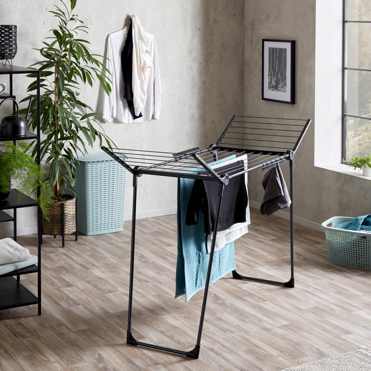 STALAK ZA SUŠENJE RUBLJA - crna, Basics, metal/plastika (157/87/55cm) - Leifheit