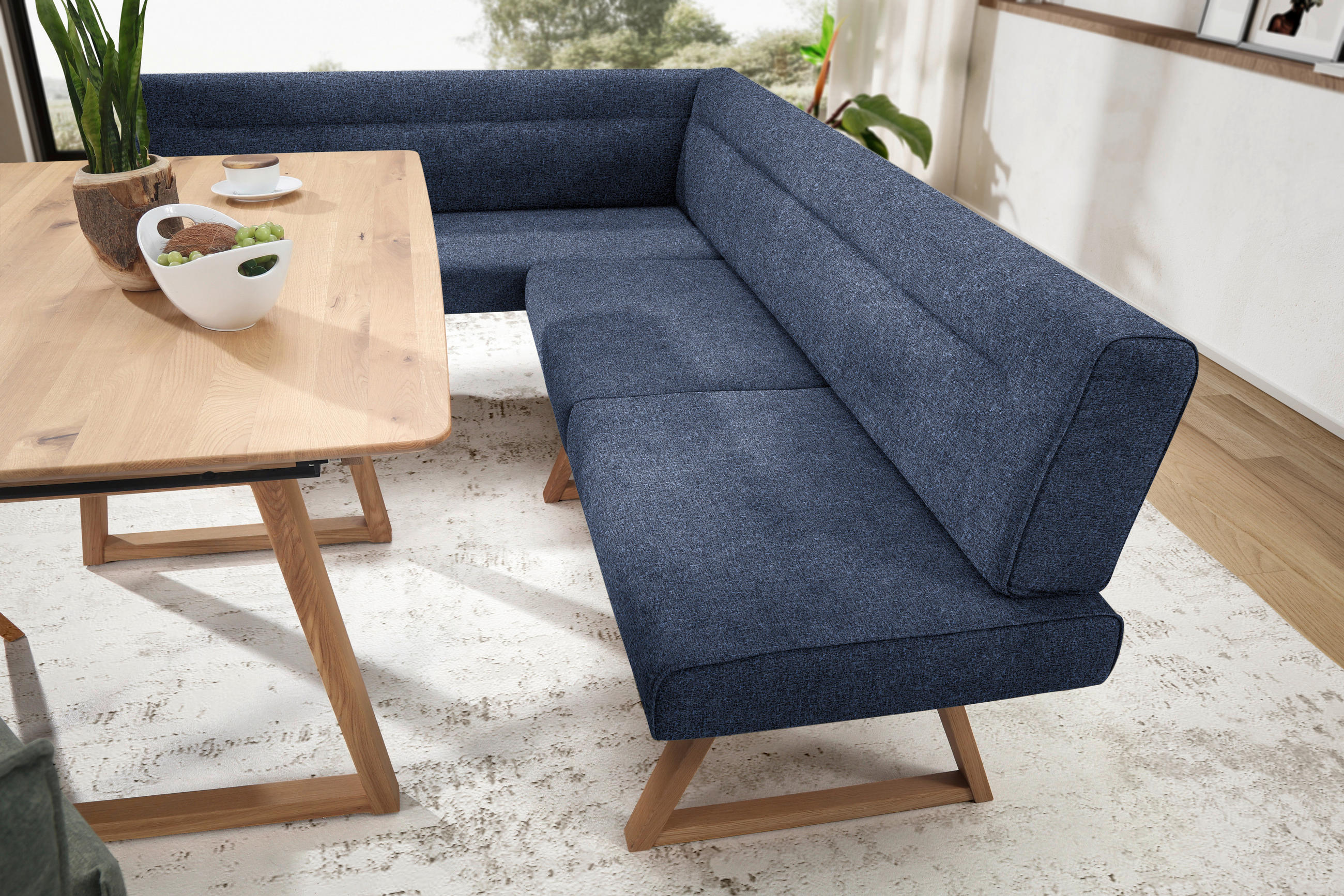 Thumbnail - Moderano Eckbank, Eiche, Dunkelblau, Holz, Textil, Wildeiche, massiv, 5-Sitzer, L-Form, 230x170 cm, Fußauswahl, Stoffaus...