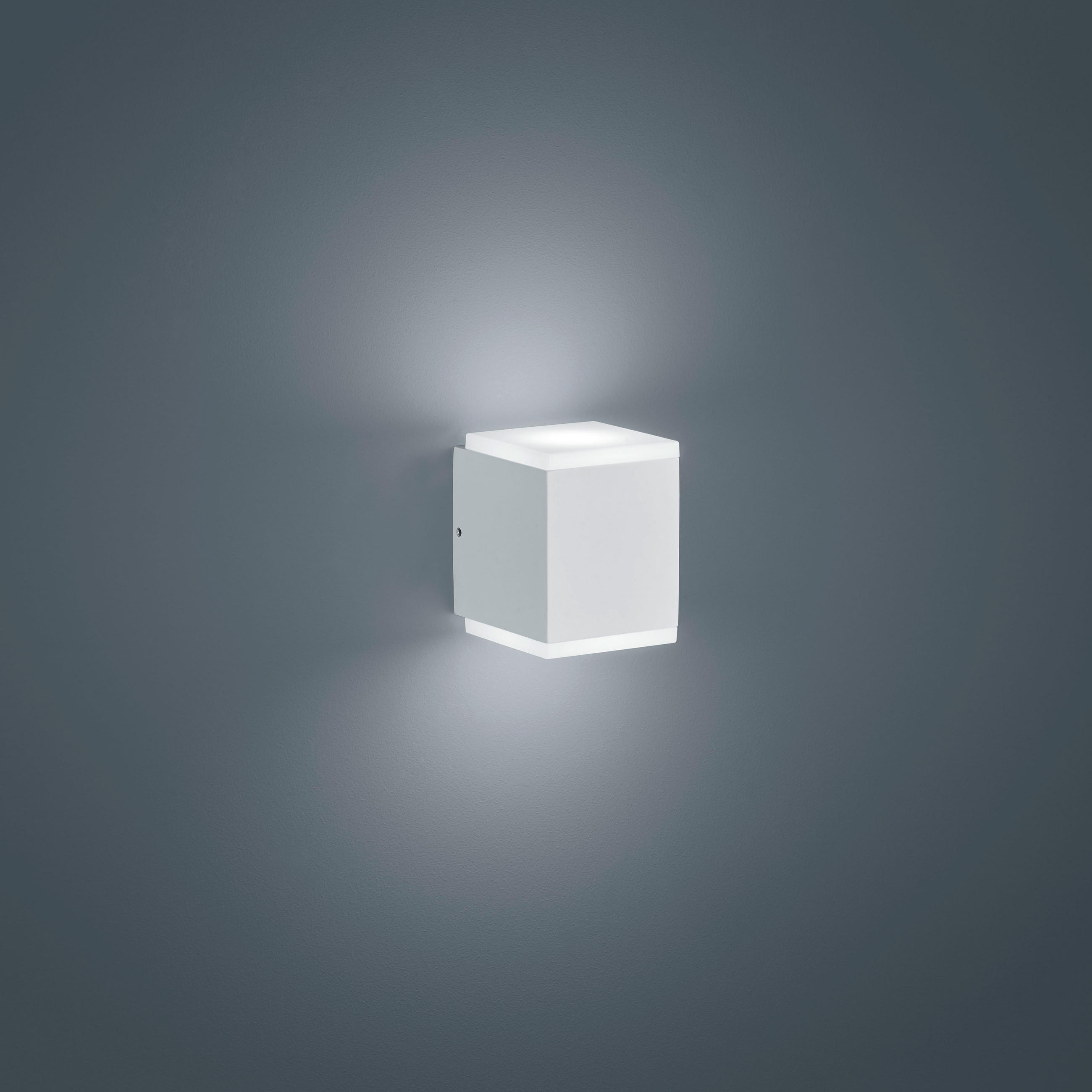 AUßENWANDLEUCHTE   - Weiß, Design, Kunststoff/Metall (10,5/9/8cm) - Helestra