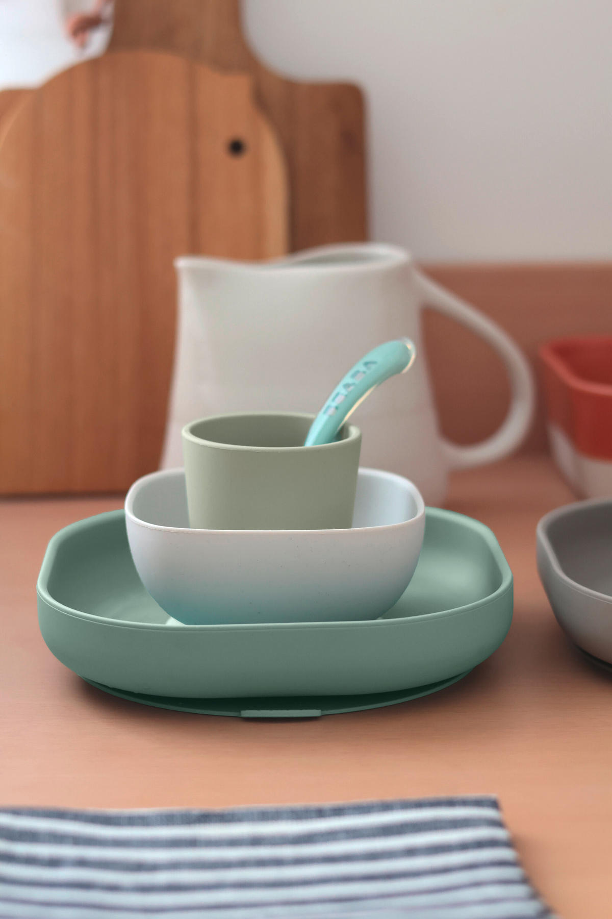 ESSSET  - Salbeigrün/Weiß, Basics, Kunststoff (18/18/4cm) - Beaba
