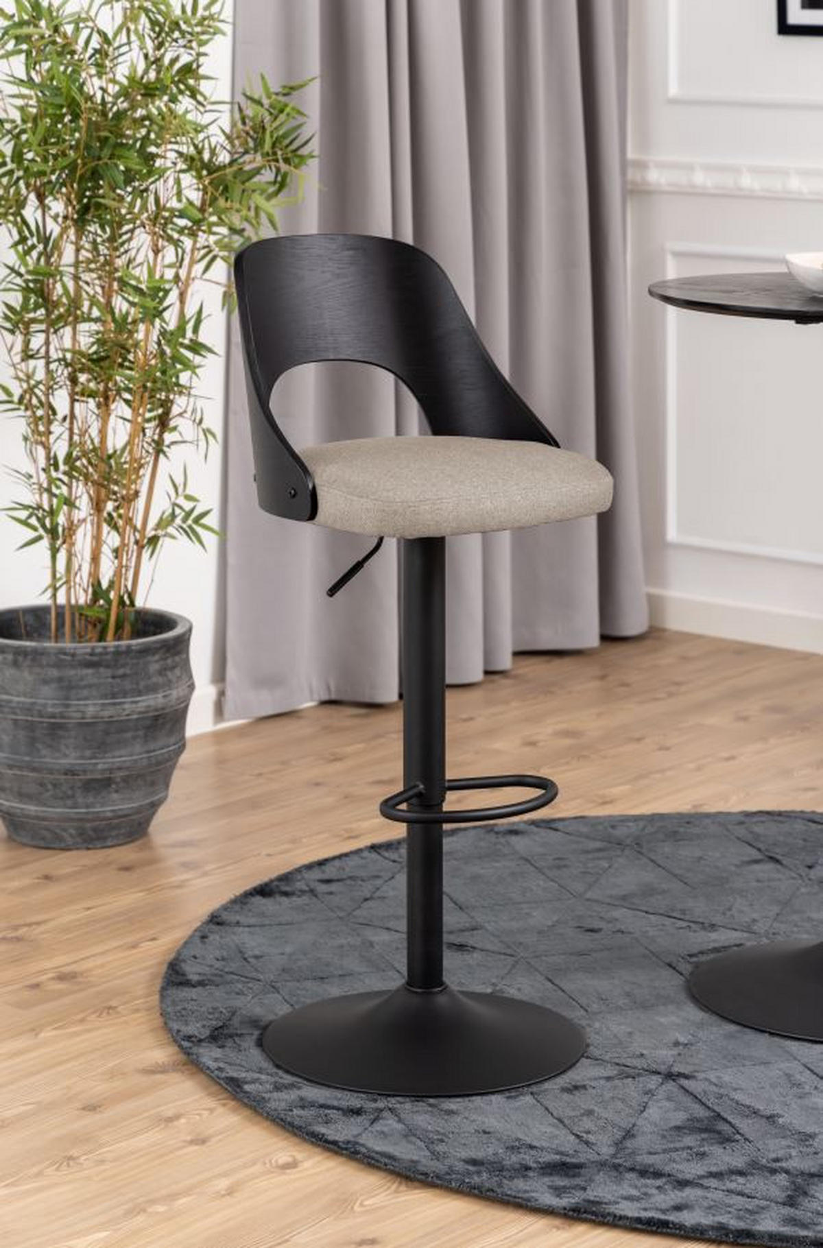 TABURET DE BAR in textil nisipiu  - nisipiu/negru, Modern, metal/lemn (47/113/50,5cm) - MID.YOU
