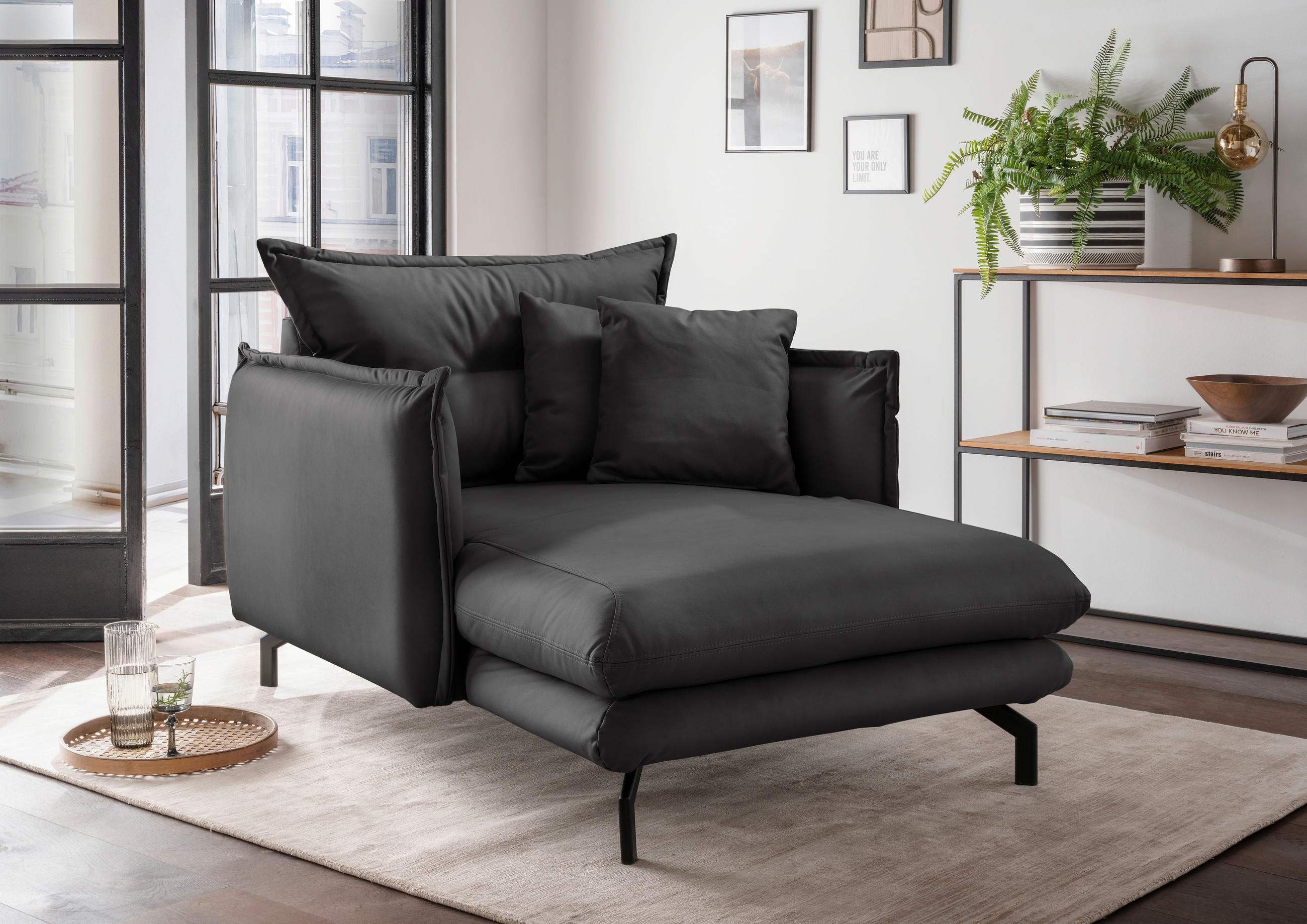 XXL-SESSEL in Lederlook Schwarz  - Schwarz, Modern, Textil/Metall (111/101/167cm) - Livetastic