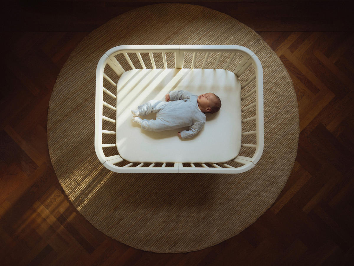 GITTERBETT    - Perlmutt, Basics, Holz (85/78/65cm) - Stokke