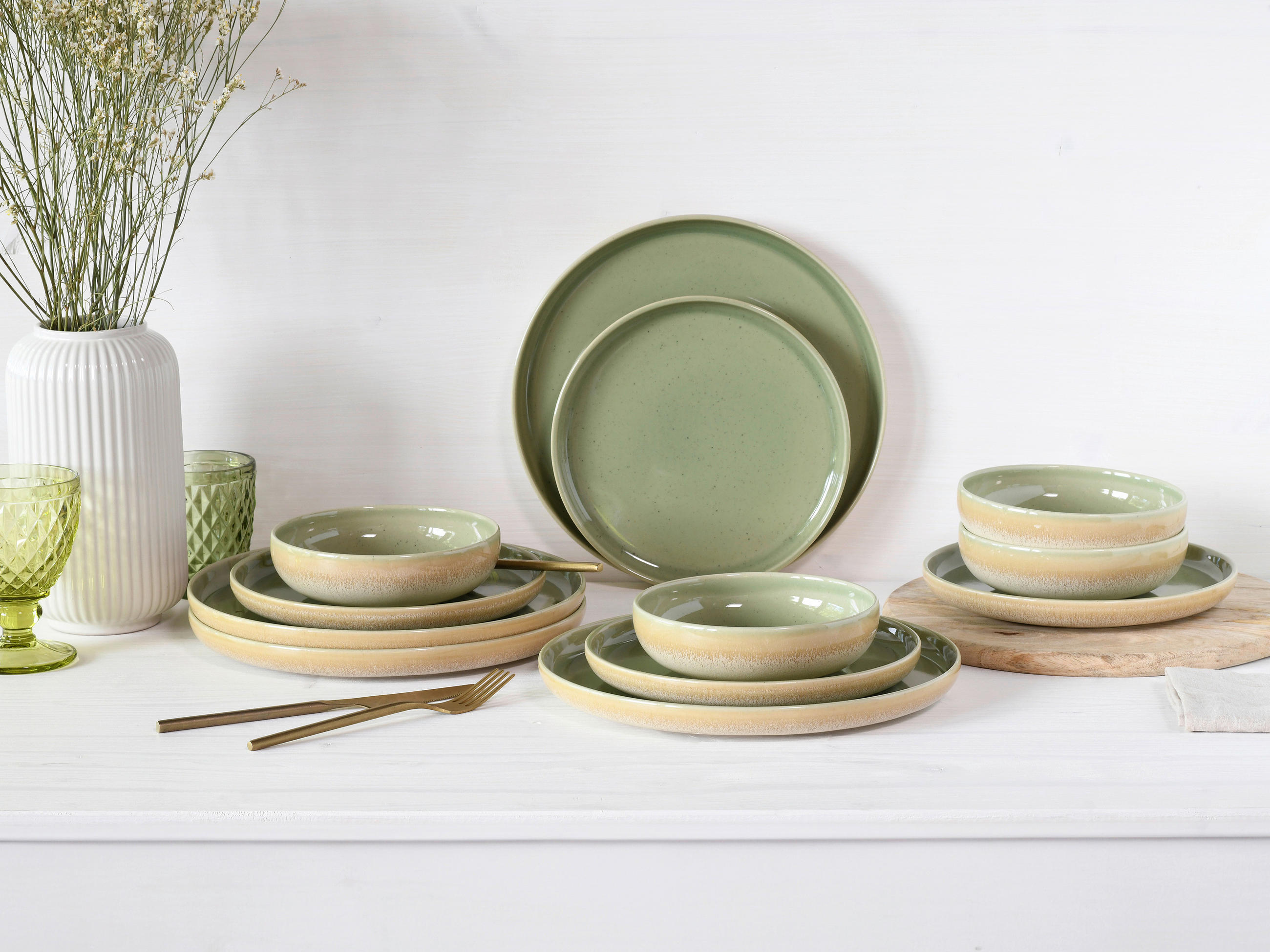 Thumbnail - Creatable Tafelservice Uno Emiliana, Creme, Grün, Keramik, 12-teilig, Blume, lebensmittelecht, stapelbar, Essen & Trinke...