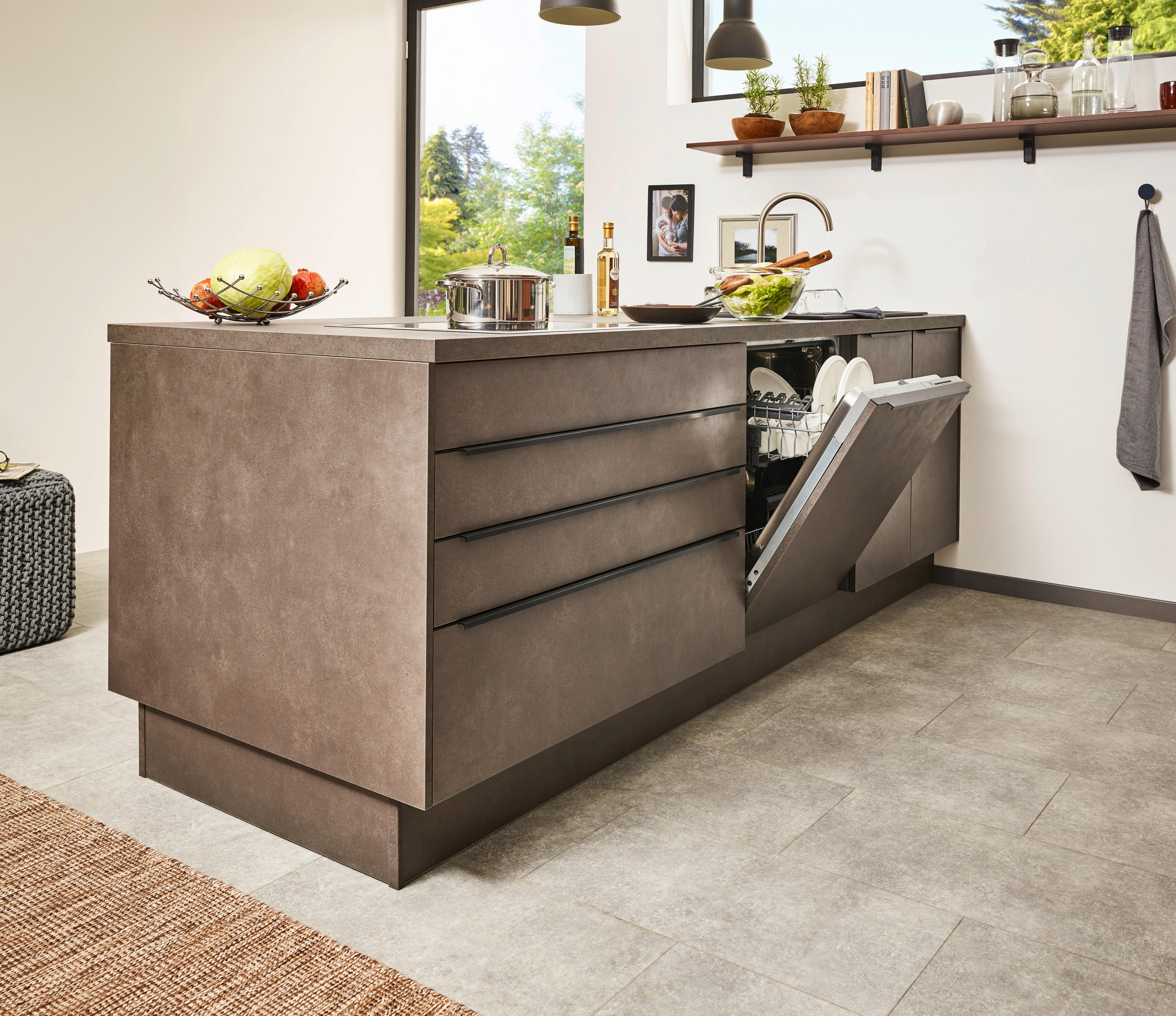 BUCĂTĂRIE LA COMANDĂ   - Design, material pe bază de lemn - Celina