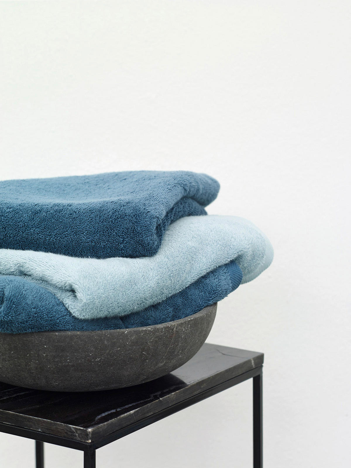 DUSCHTUCH London 70/130 cm  - Petrol, Basics, Textil (70/130cm) - Aquanova