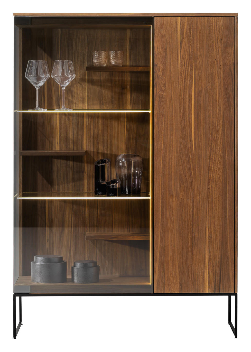 VITRINE  in massiv Nussbaum Nussbaumfarben - Nussbaumfarben/Schwarz, KONVENTIONELL, Glas/Holz (103,8/150,1/41,8cm) - Team 7