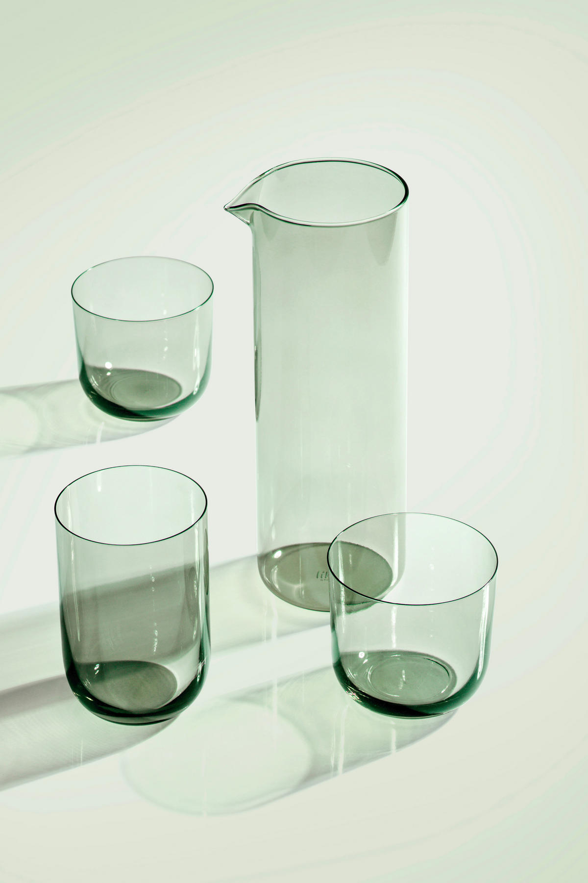 WASSERKARAFFE 1 L    - Smaragdgrün, MODERN, Glas (9,2/8,5/24,7cm) - like.Villeroy & Boch