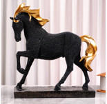 SCULPTURĂ - auriu/negru, Basics, plastic (25/7/22,5cm)