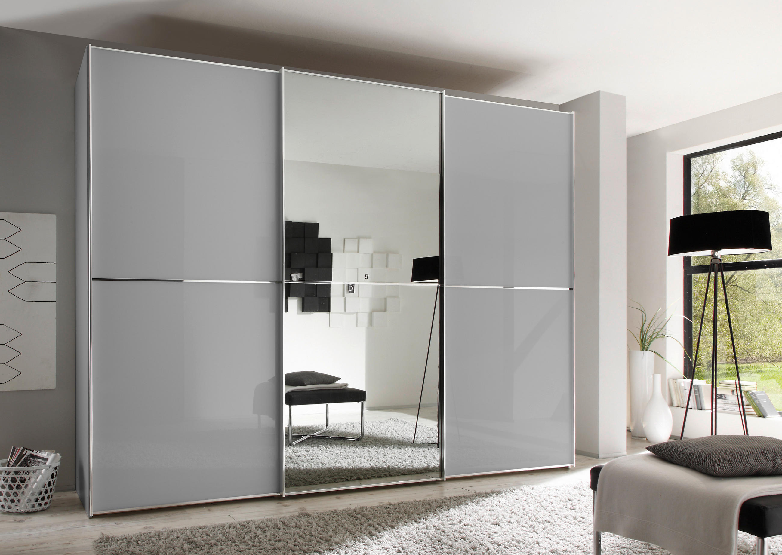 SCHWEBETÜRENSCHRANK 3-türig Hellgrau  - Chromfarben/Hellgrau, Design, Glas/Holzwerkstoff (249/240/68cm) - Moderano
