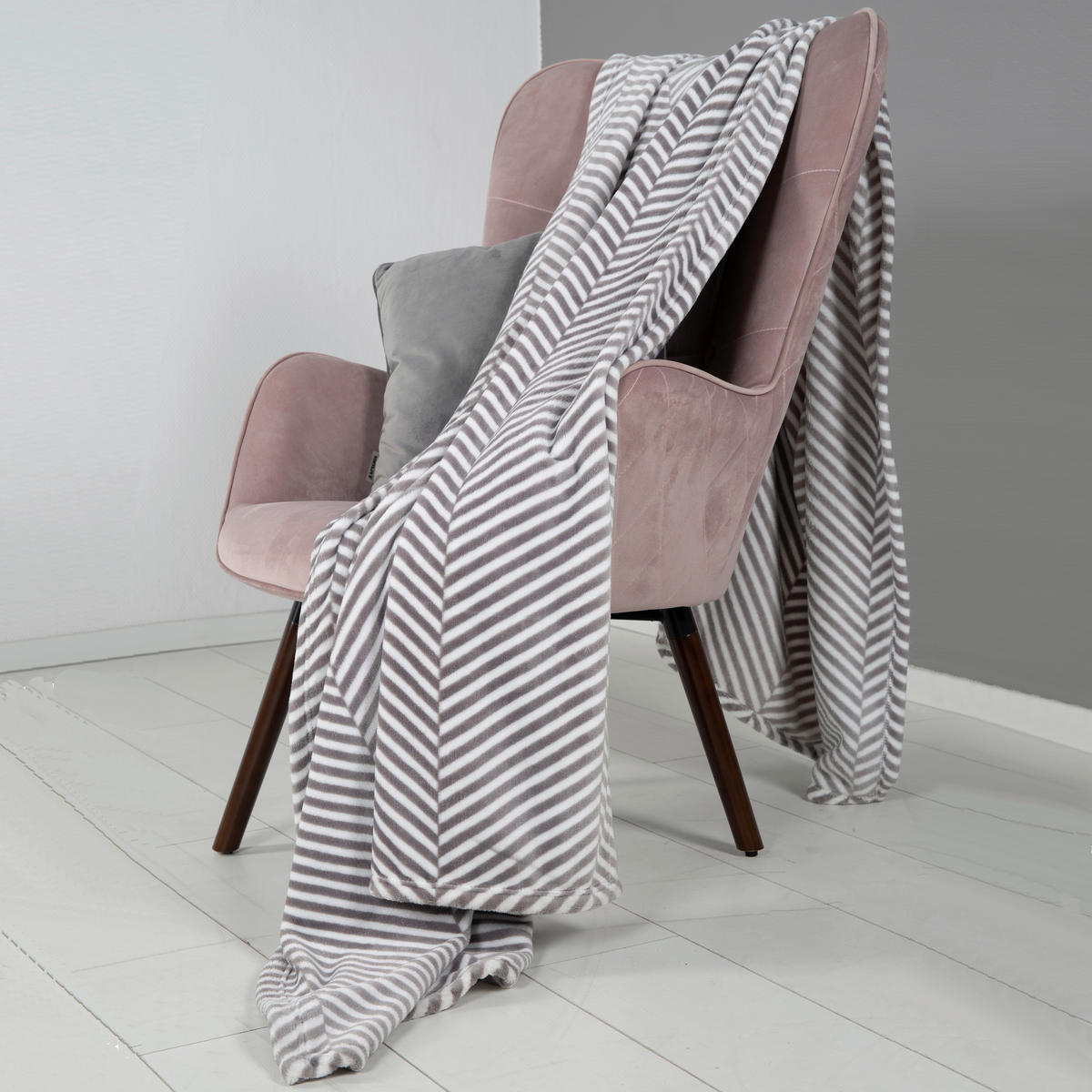 KUSCHELDECKE 150/220 cm  - Weiß/Grau, Basics, Textil (150/220cm) - Playboy
