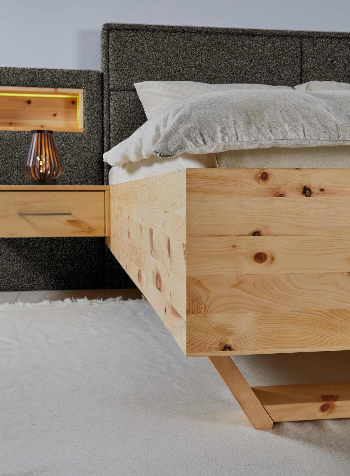 BETT 180/200 cm  in Zirbelkieferfarben, Dunkelbraun  - Zirbelkieferfarben/Dunkelbraun, Natur, Holz/Textil (180/200cm) - Valnatura