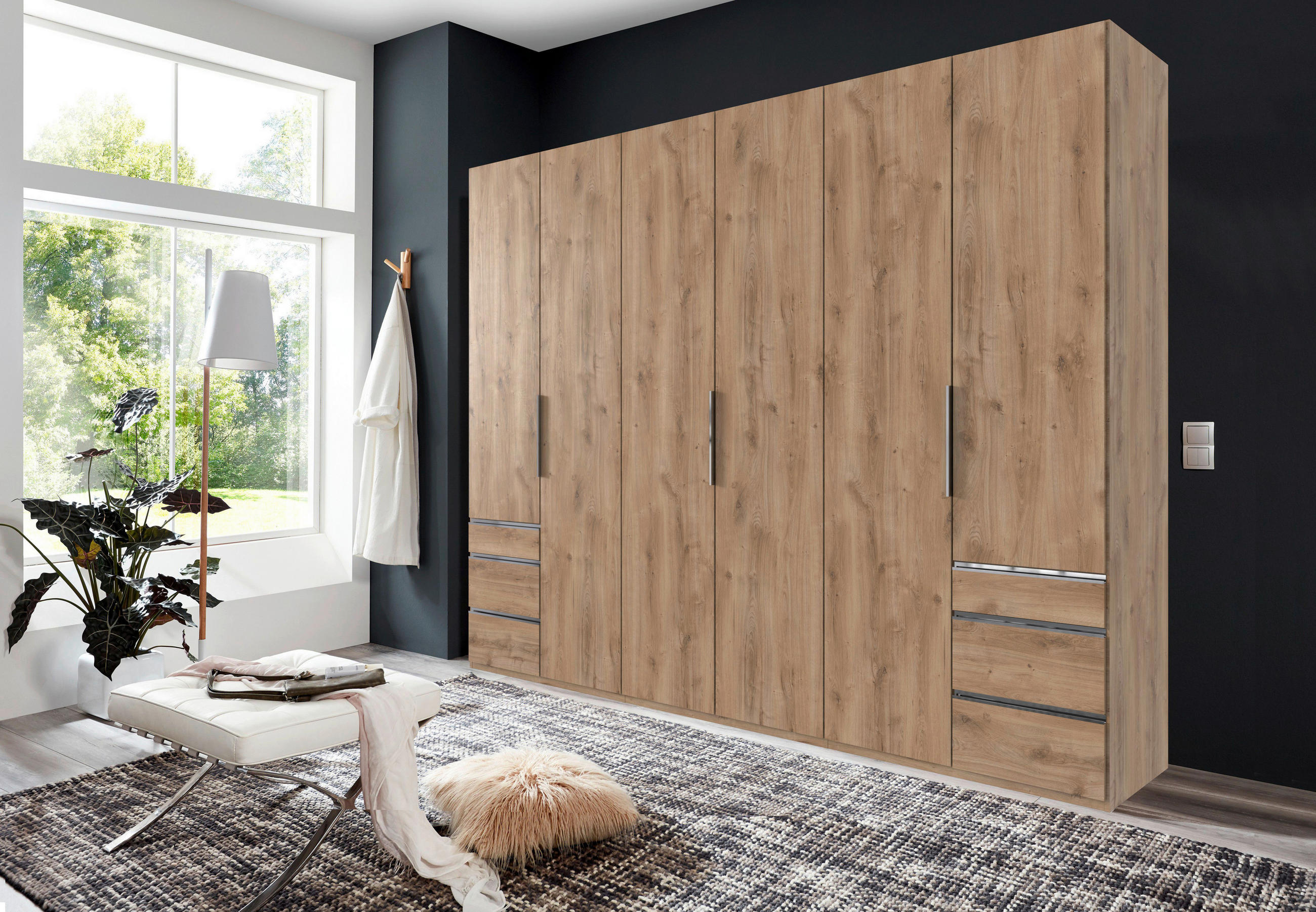 DREHTÜRENSCHRANK Plankeneiche  - Chromfarben/Plankeneiche, Modern, Holzwerkstoff (300/236/58cm) - MID.YOU