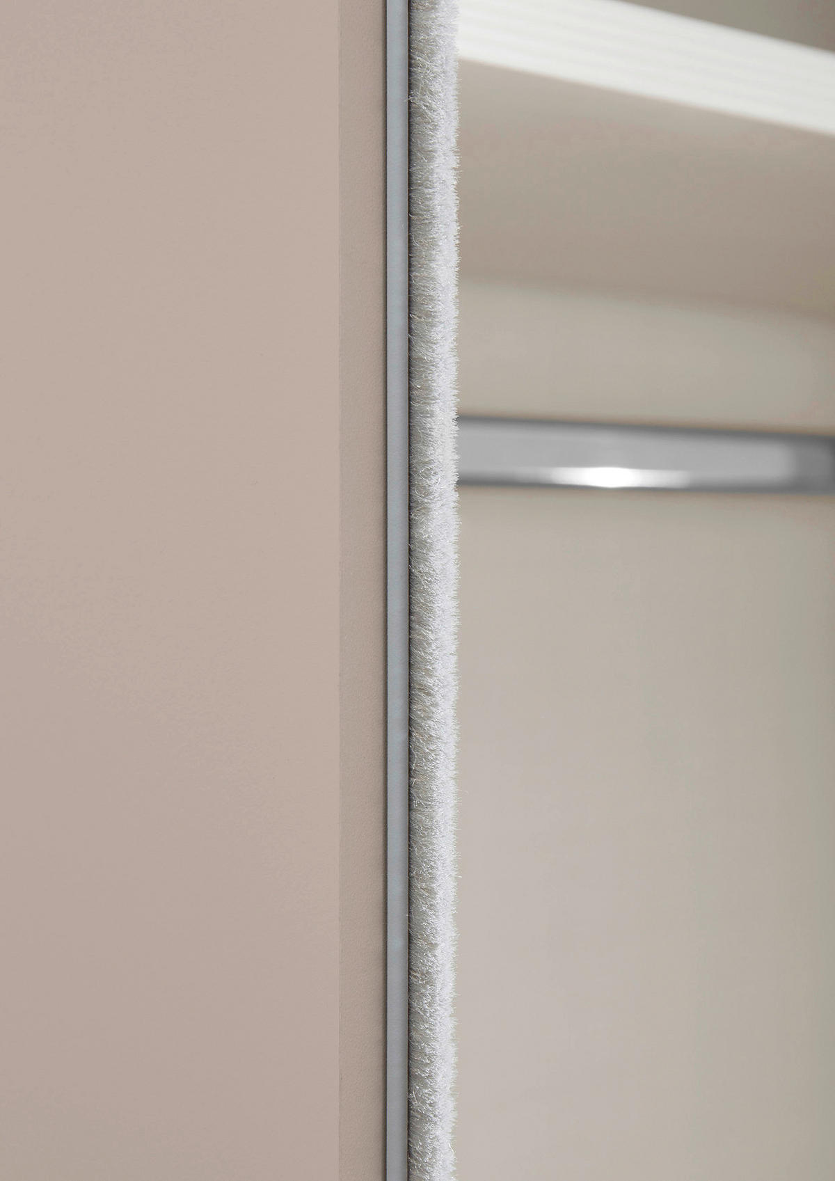 SCHWEBETÜRENSCHRANK in Sandfarben, Alufarben  - Sandfarben/Alufarben, Konventionell, Glas/Holzwerkstoff (298/222/68cm) - Moderano