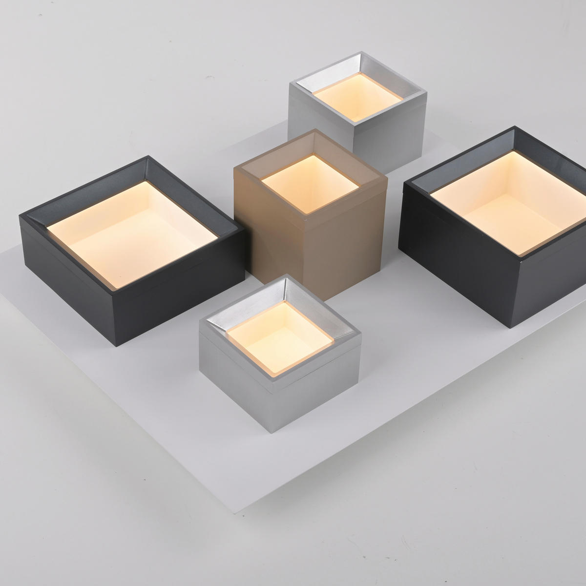 STROPNÍ LED SVÍTIDLO, 50/40/15 cm - šedá/černá, Design, kov/plast (50/40/15cm) - Neuhaus PURE