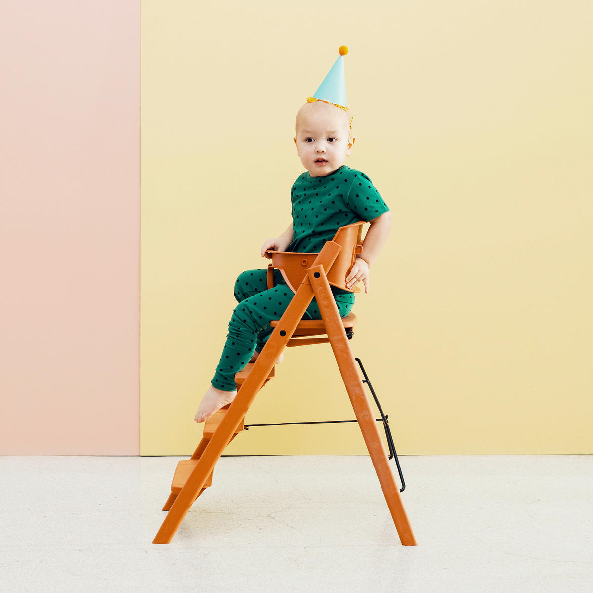 STOLČEK ZA HRANJENJE  KAOS Klapp High Chair    45,5/60/81 cm       terakota  - terakota, Basics, umetna masa (45,5/60/81cm)