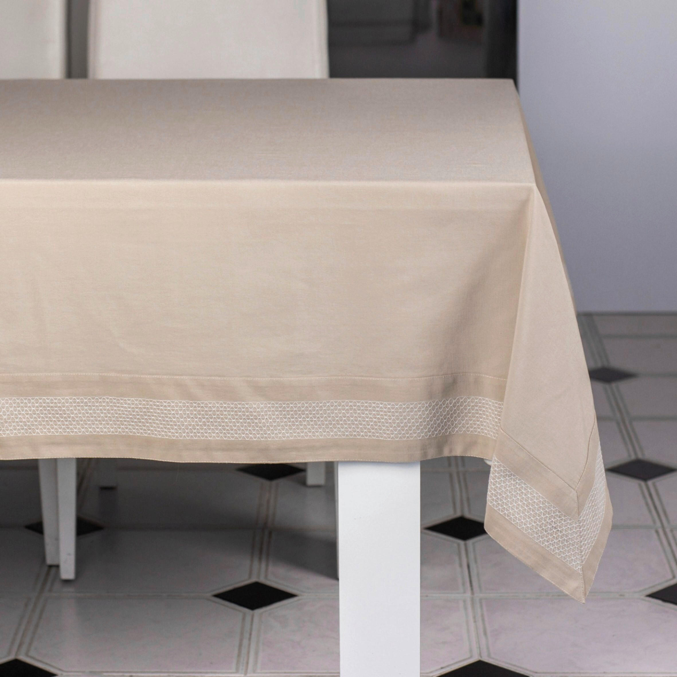 Fata De Masa 150/200 cm