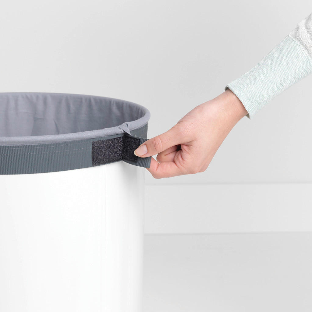 PRÁDELNÍ KOŠ, bílá - bílá, Design, kov/kompozitní dřevo (38/63,5/38cm) - Brabantia