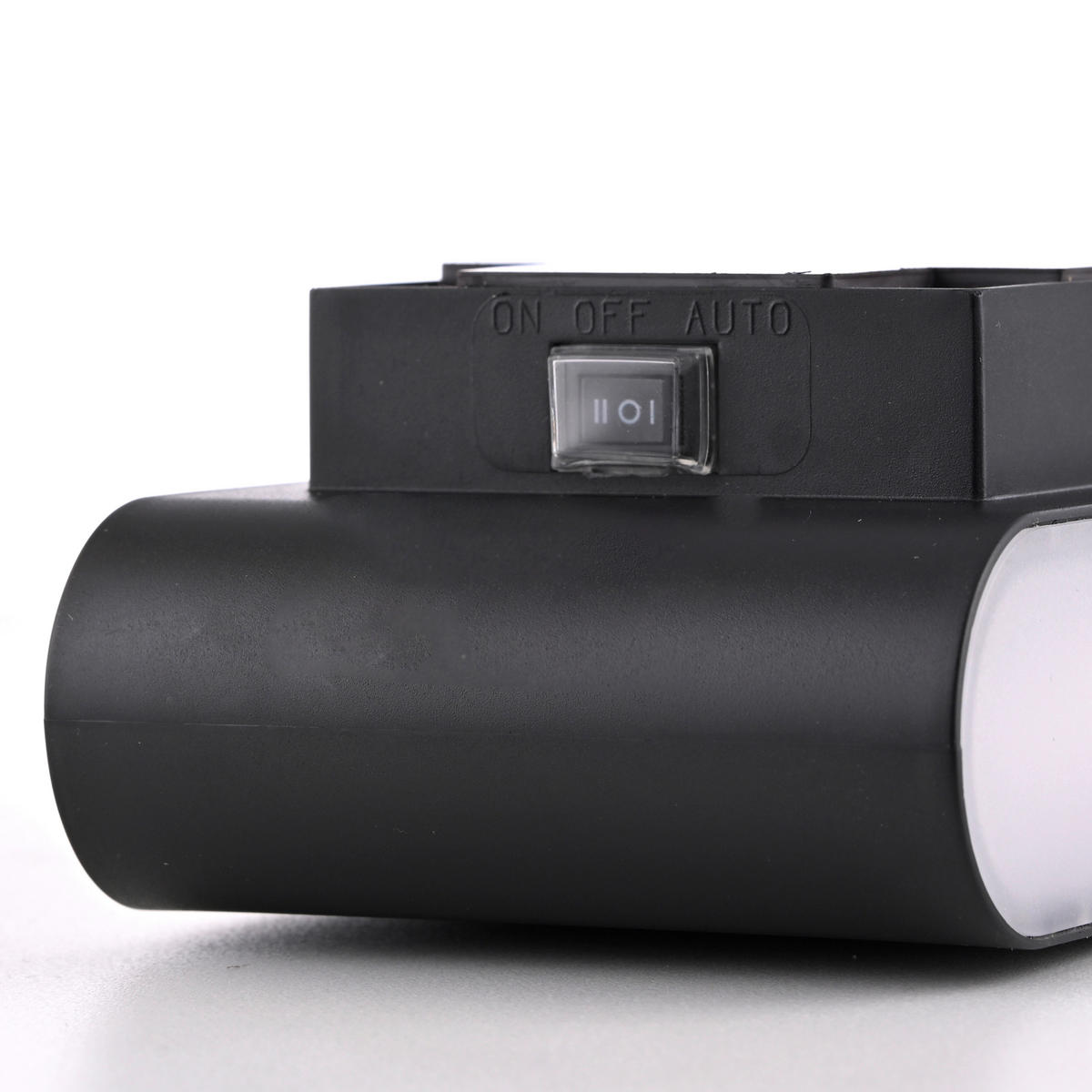 AKKU-WANDLEUCHTE 16/6,5/9,5 cm   - Schwarz, Design, Kunststoff/Metall (16/6,5/9,5cm)