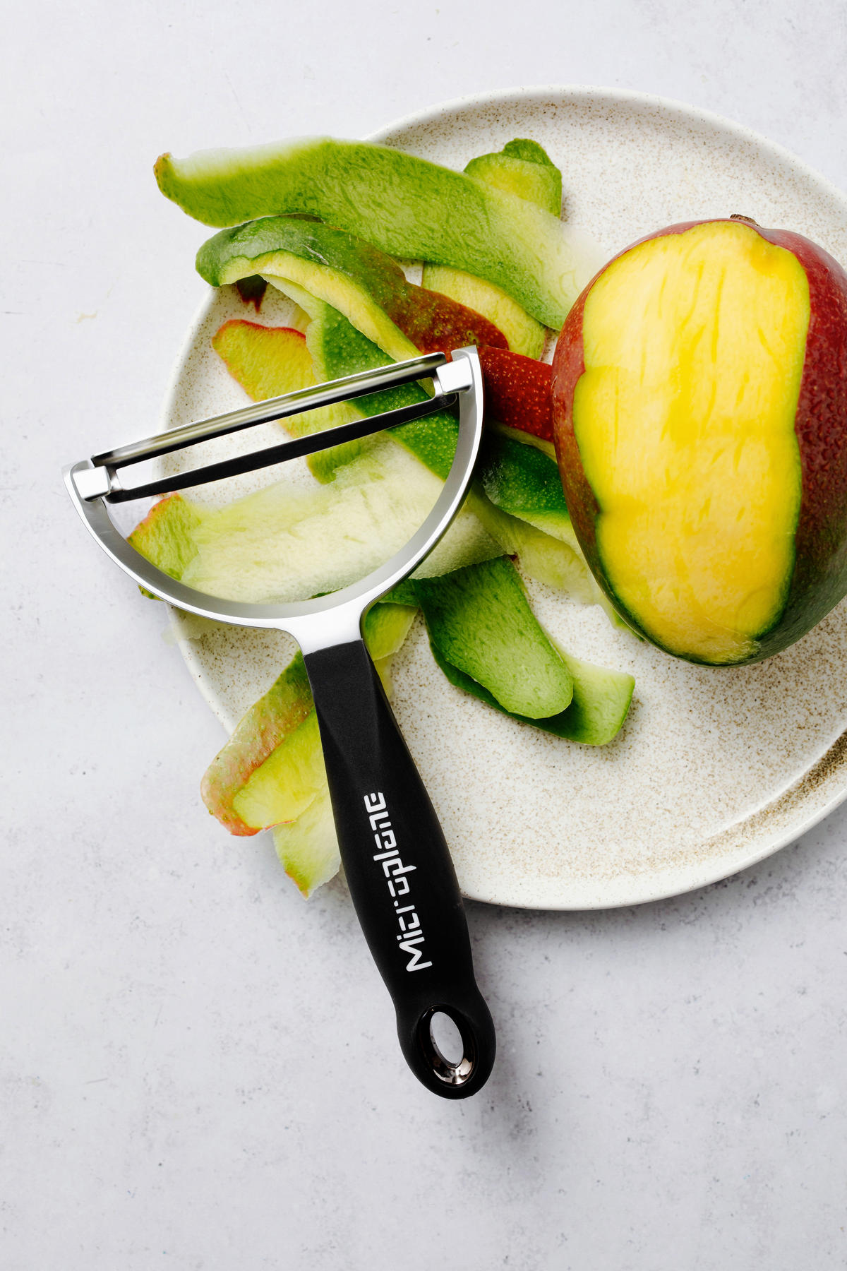 LUPILEC  Professional       17/10.5/2.5 cm     - Basics, kovina/umetna masa (17/10.5/2.5cm) - MICROPLANE