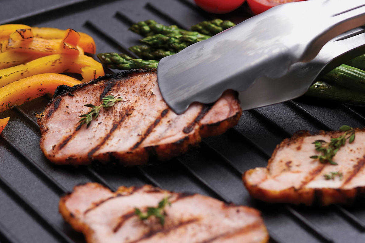 PRIBOR ZA ŽAR - antracit, Basics, kovina (44.13/1.5/32.07cm) - Broil King