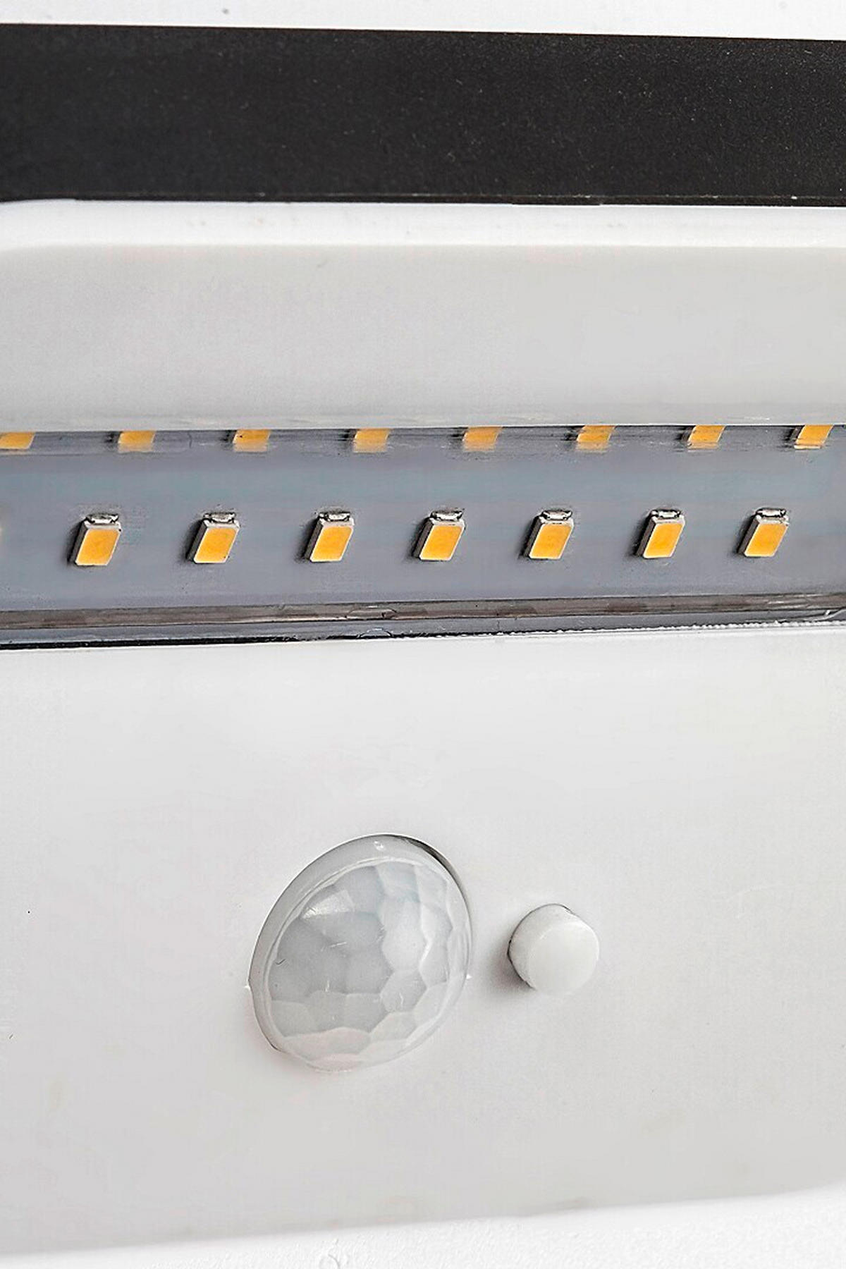 SVJETILJKA SOLARNA Brezno  - bijela/crna, Basics, plastika (16/7.5cm)