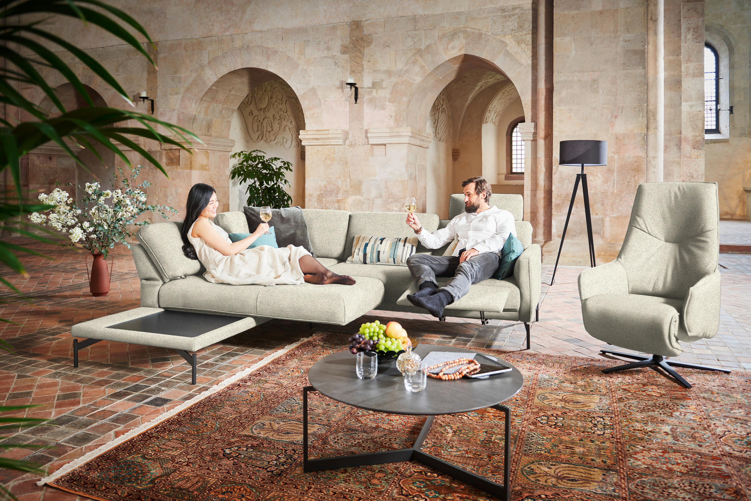 ECKSOFA in Flachgewebe, Struktur Creme  - Anthrazit/Creme, Design, Textil/Metall (230/254cm) - Johann Jakob