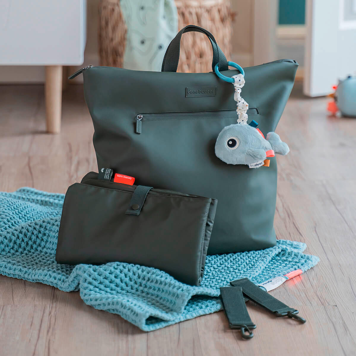 WICKELTASCHE  - Dunkelgrün, Basics, Kunststoff/Textil (40,0/15/45cm)