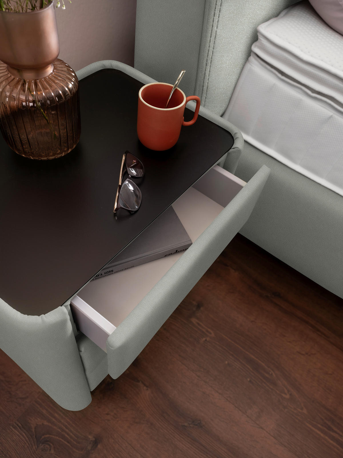 BOXSPRINGBETT 180/200 cm  in Hellgrau  - Hellgrau/Schwarz, Design, Textil/Metall (180/200cm) - Johann Jakob