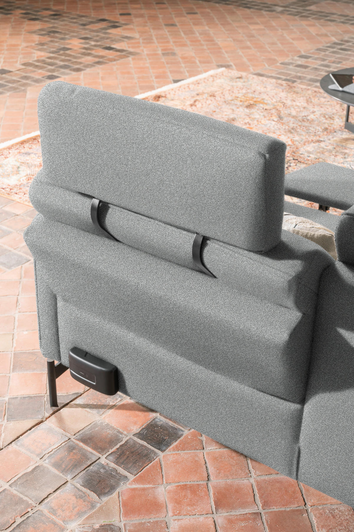 ECKSOFA in Flachgewebe, Struktur Hellgrau  - Anthrazit/Hellgrau, Design, Textil/Metall (230/254cm) - Johann Jakob