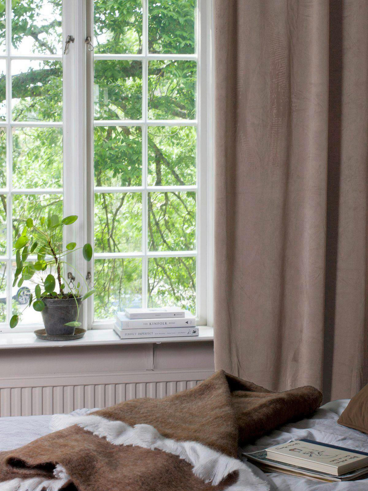 HOTOVÝ ZÁVES, zatemnenie, 135/280 cm - piesková, Basics, textil (135/280cm) - Svanefors