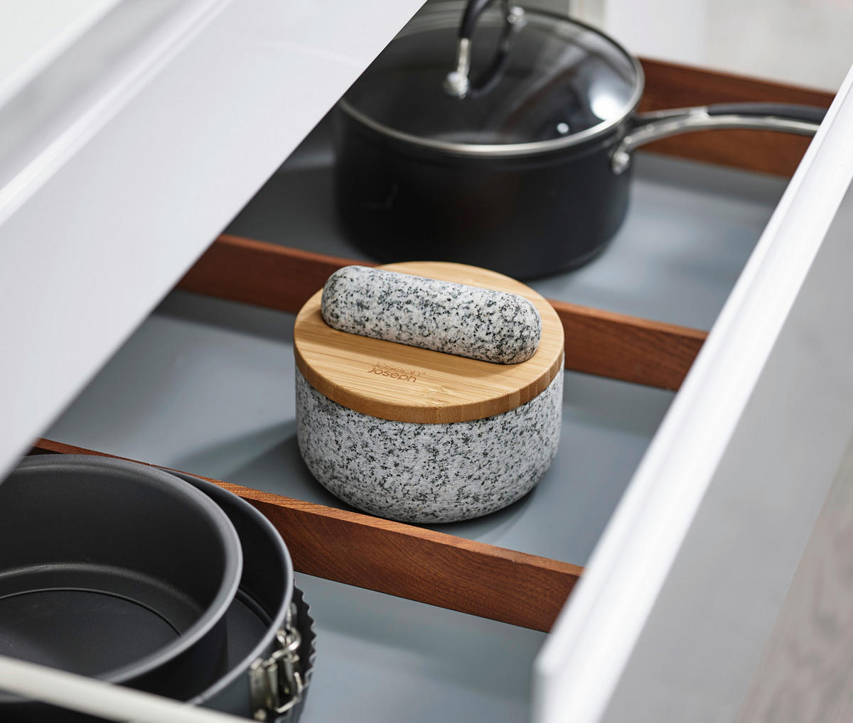 MÖRSERSET    - Grau, Basics, Holz/Stein (15,5/15,5/13cm) - Joseph Joseph