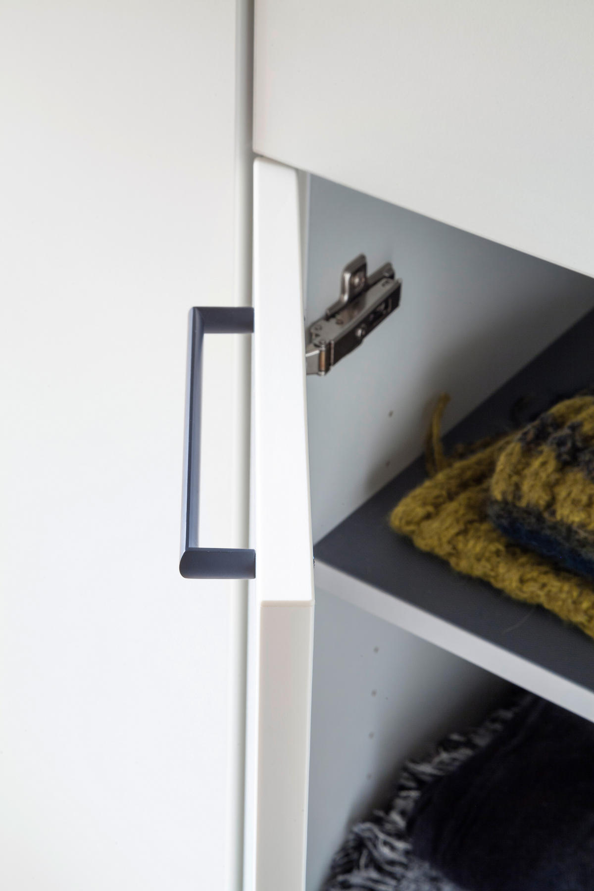 GARDEROBE 4-teilig  in 160/200/38 cm  - Weiß, KONVENTIONELL, Holzwerkstoff (160/200/38cm) - Moderano