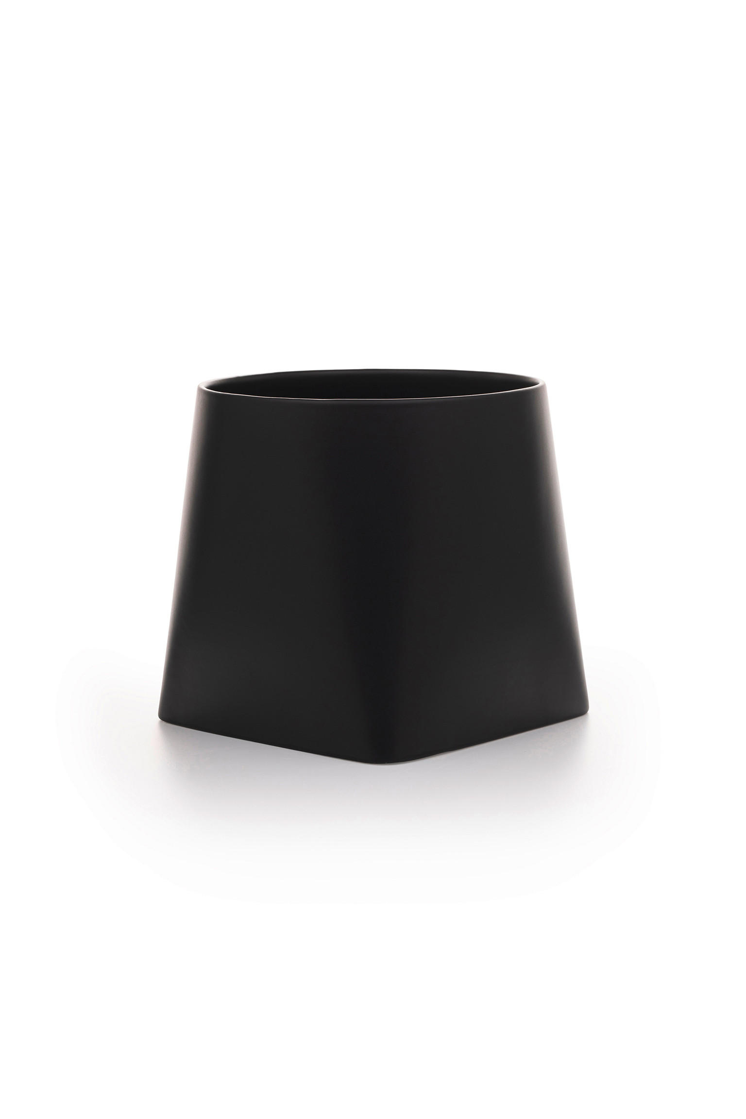 ÜBERTOPF  - Schwarz, Basics, Keramik (16/14/14cm) - Markslöjd