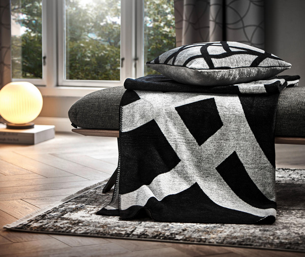 PĂTURĂ PENTRU CANAPEA 145/200 cm  - cafeniu/negru, Design, textil (145/200cm) - Dieter Knoll
