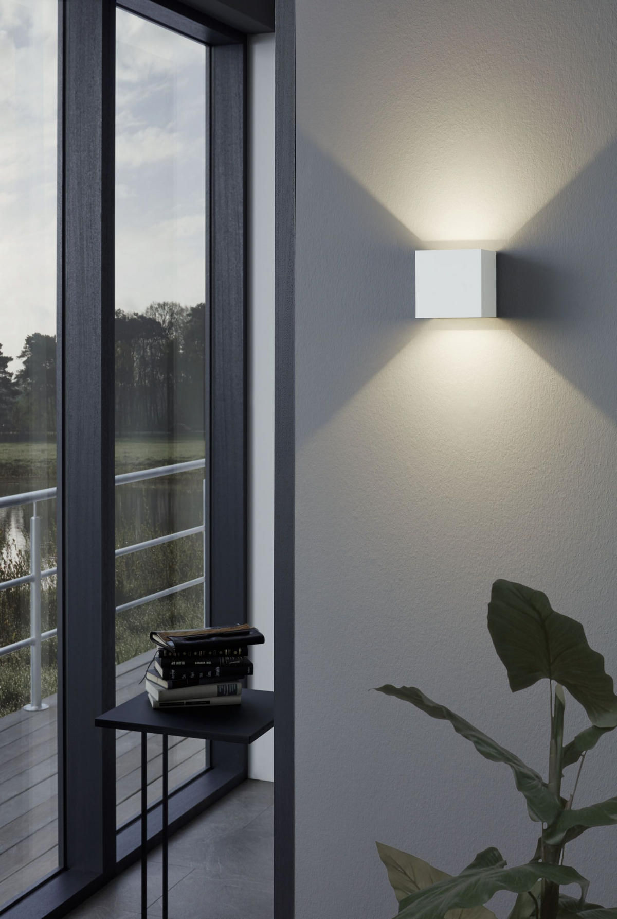 VÄGGLAMPA FÖR UTOMHUS - vit, Design, metall (10,5/10,5/11cm) - Eglo