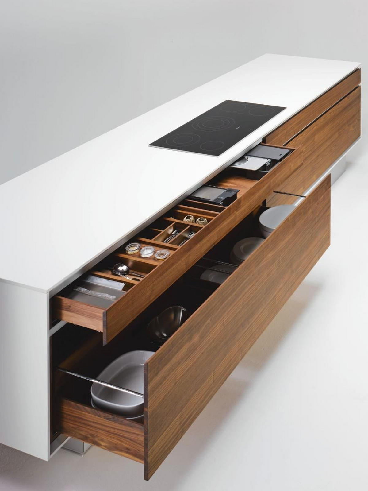 EINBAUKÜCHE VAO  - Nussbaumfarben, Design, Holz - Team 7
