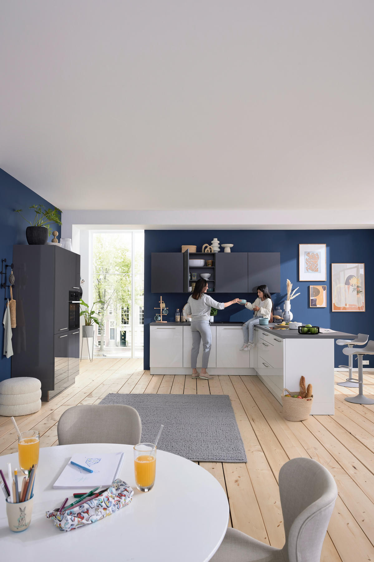 INBYGGNADSKÖK   - vit/grå, Design, trämaterial - Nolte Küchen