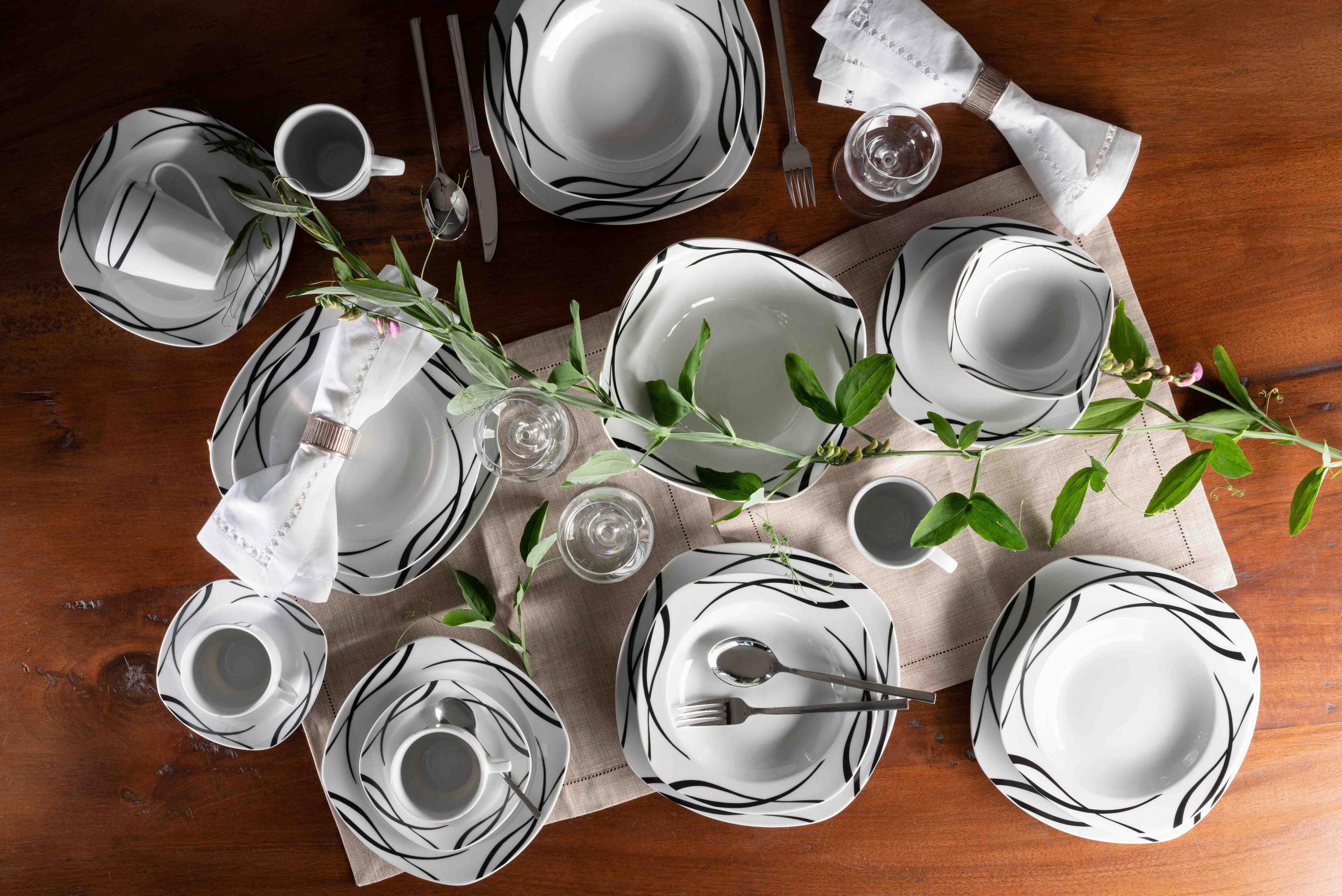 KOMBISERVICE 30-teilig Decora  - Schwarz/Weiß, Trend, Keramik - Mäser