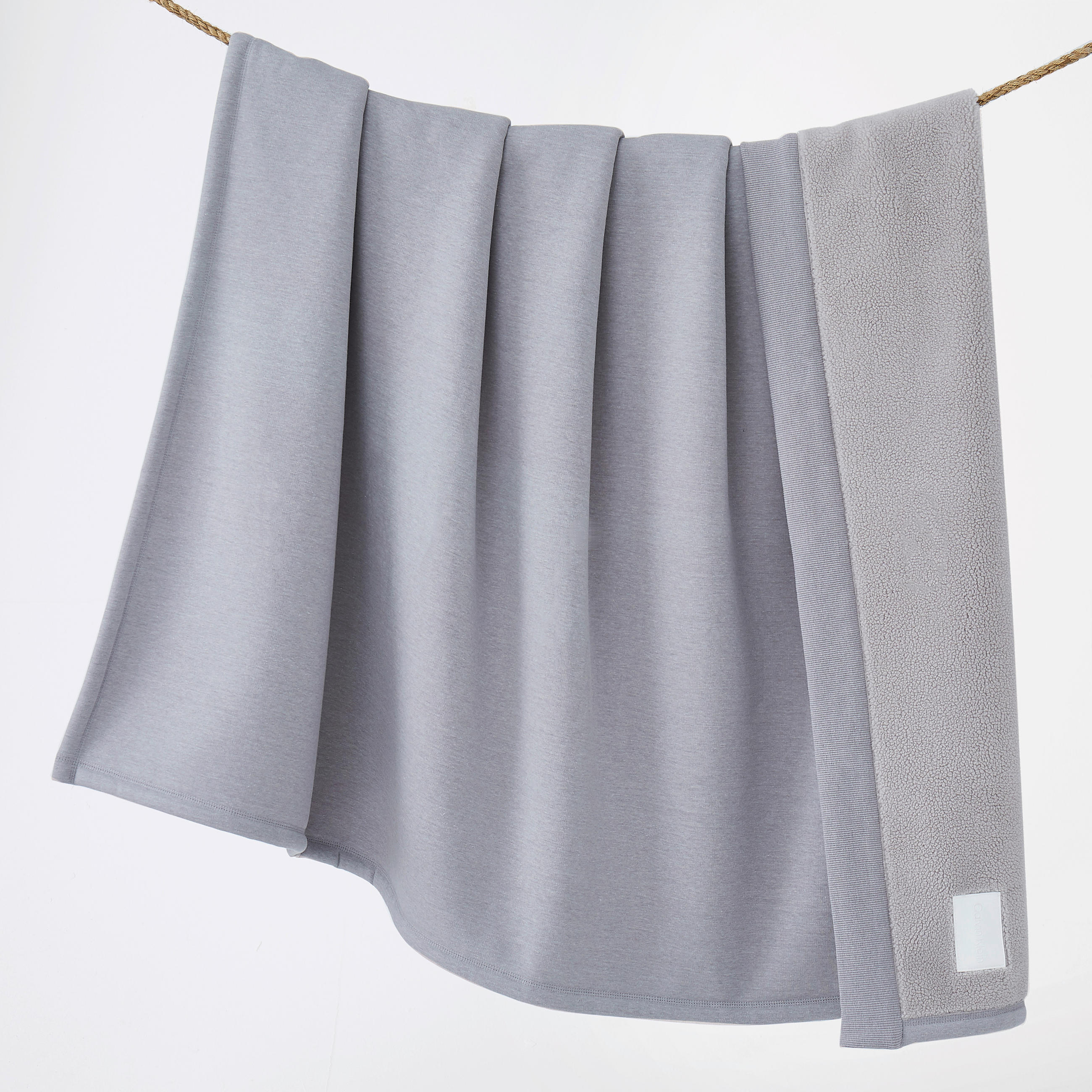 WOHNDECKE Sherpa Rib 127/178 cm  - Hellgrau/Grau, Basics, Textil (127/178cm) - Calvin Klein