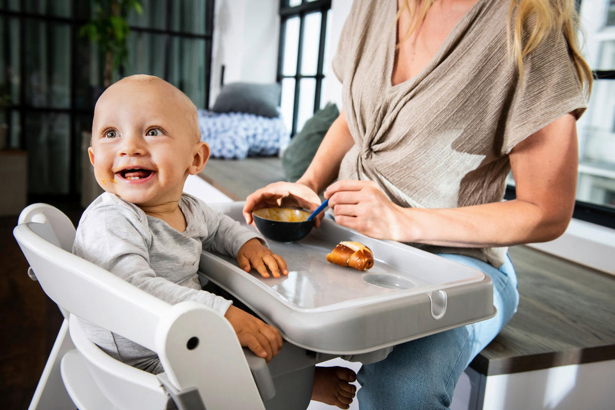 ESS- UND SPIELBRETT Alpha Tray  - Grau, Trend, Kunststoff (46/56,5/22,5cm) - Hauck