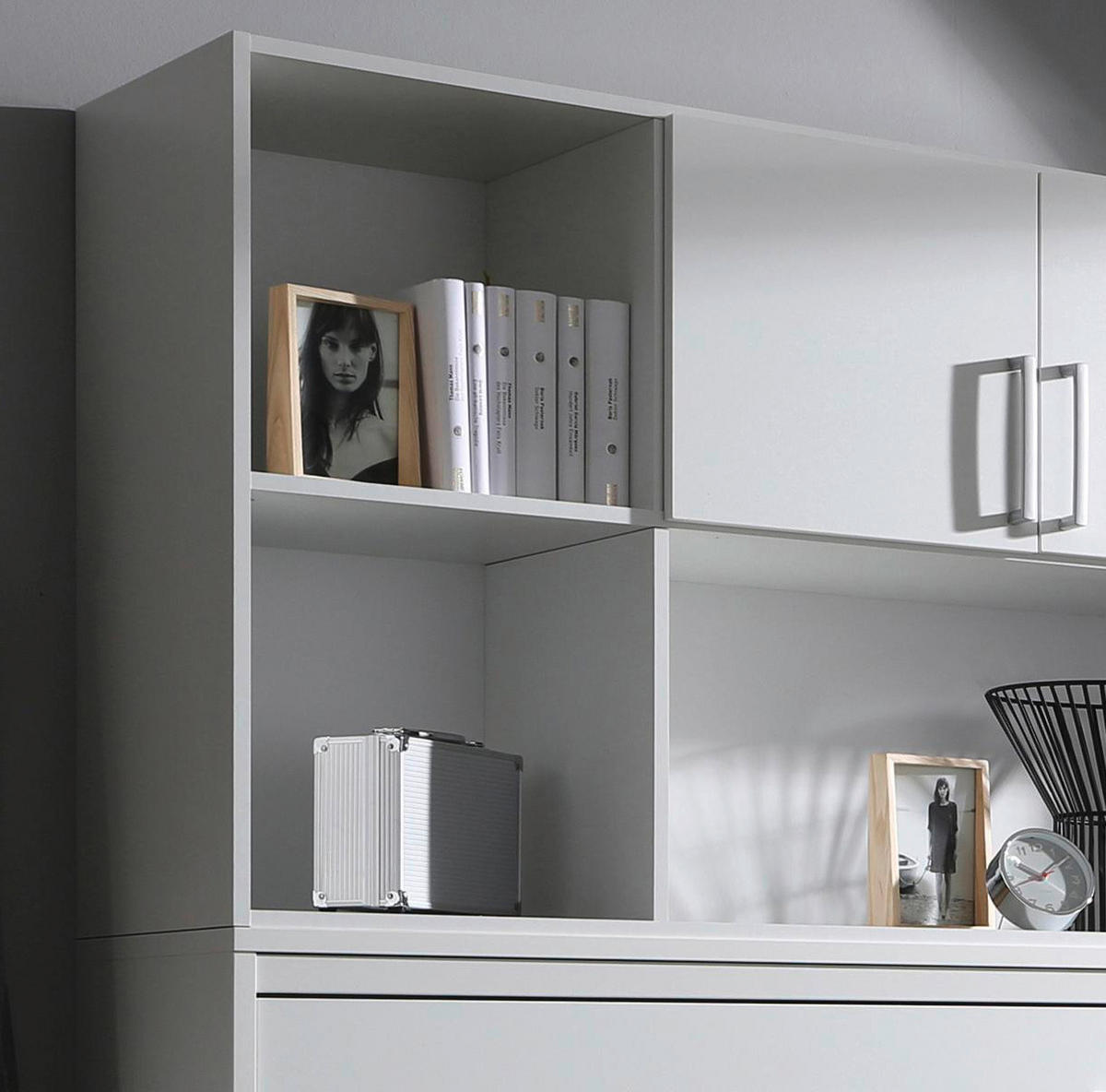 REGÁL - bílá/barvy stříbra, Design, kompozitní dřevo/plast (212/93/38cm) - MID.YOU
