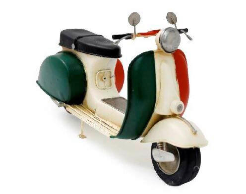 DEKORAČNÍ SCOOTER