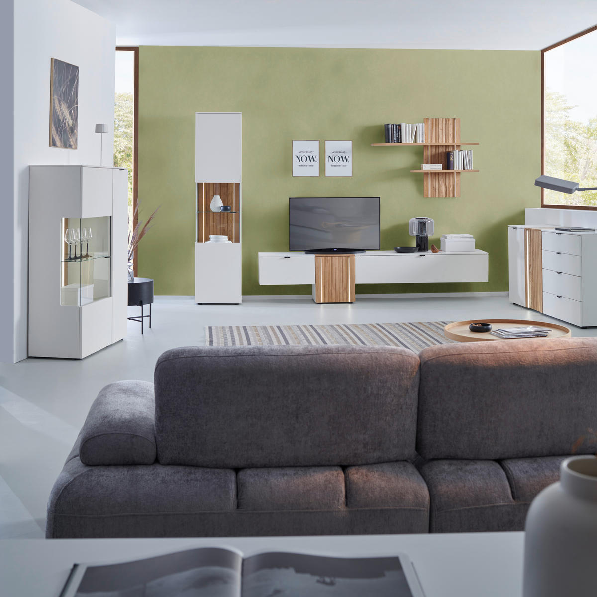 WOHNWAND  in Weiss, Eichefarben 310/203/42 cm  - Weiss/Eichefarben, Design, Glas/Holz (310/203/42cm) - Novel