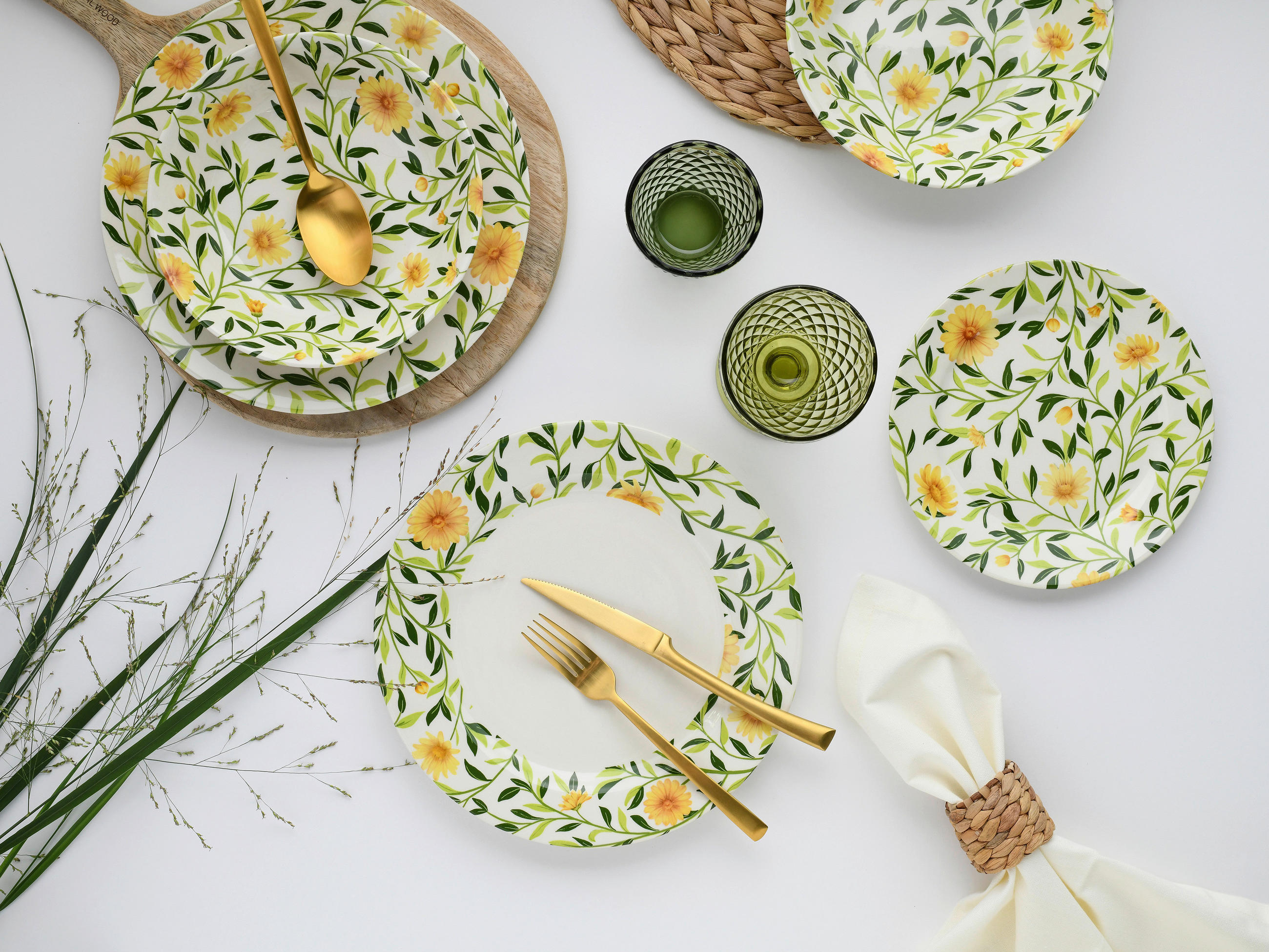 SERVIS Amarilla 12 delar  - vit/grön, Basics, keramik - Creatable