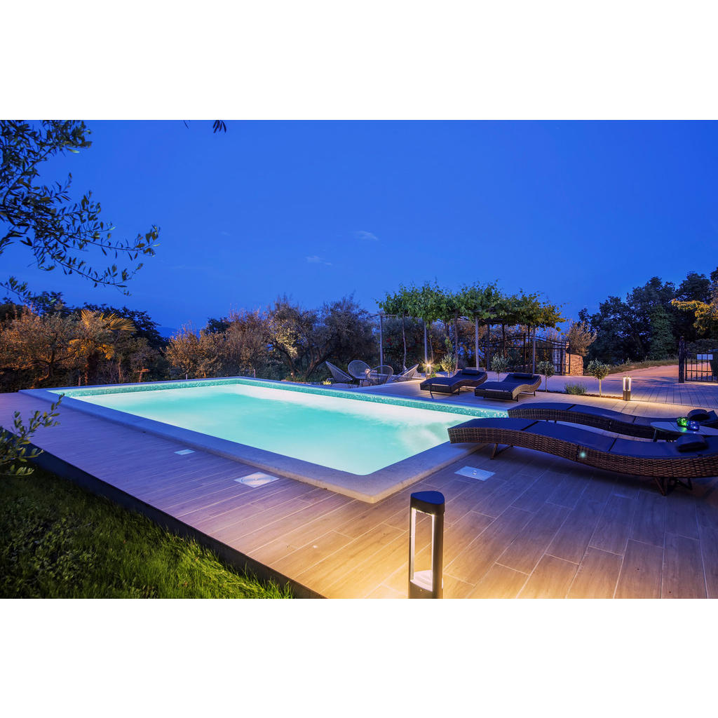 Einbaupool-Set Eckig Kwad mit Leiter und Pumpe L: 700 cm