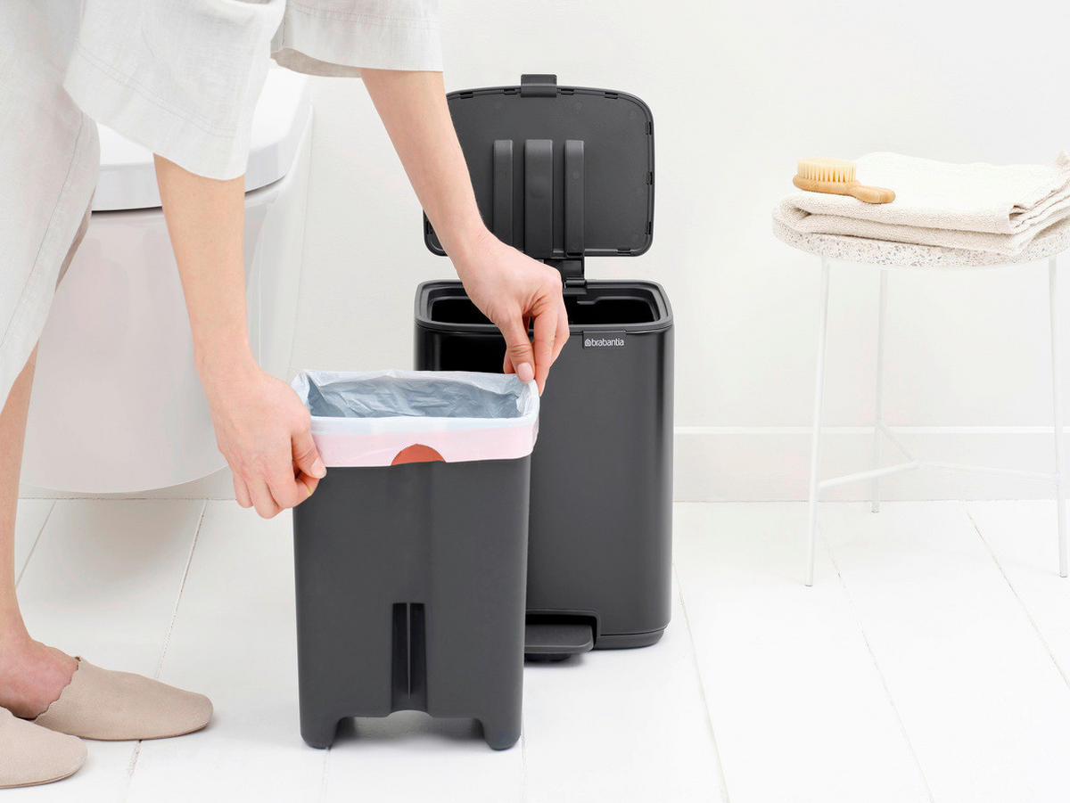 KOŠ S NOŽNOM PAPUČICOM  7 l  Bo  - crna/antracit, Basics, metal/plastika (24,2/31/24,2cm) - Brabantia