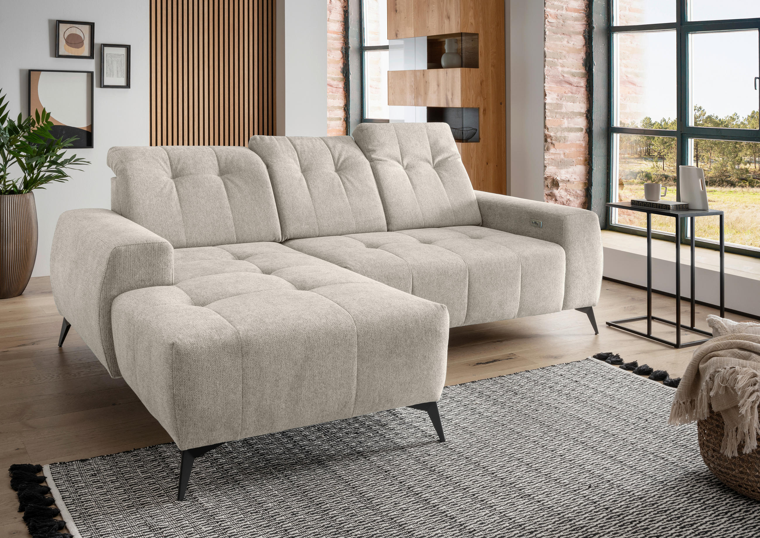 ECKSOFA Beige Chenille Kopfteilverstellung, Sitzvorzug  - Beige/Schwarz, MODERN, Textil/Metall (180/258cm) - Livetastic