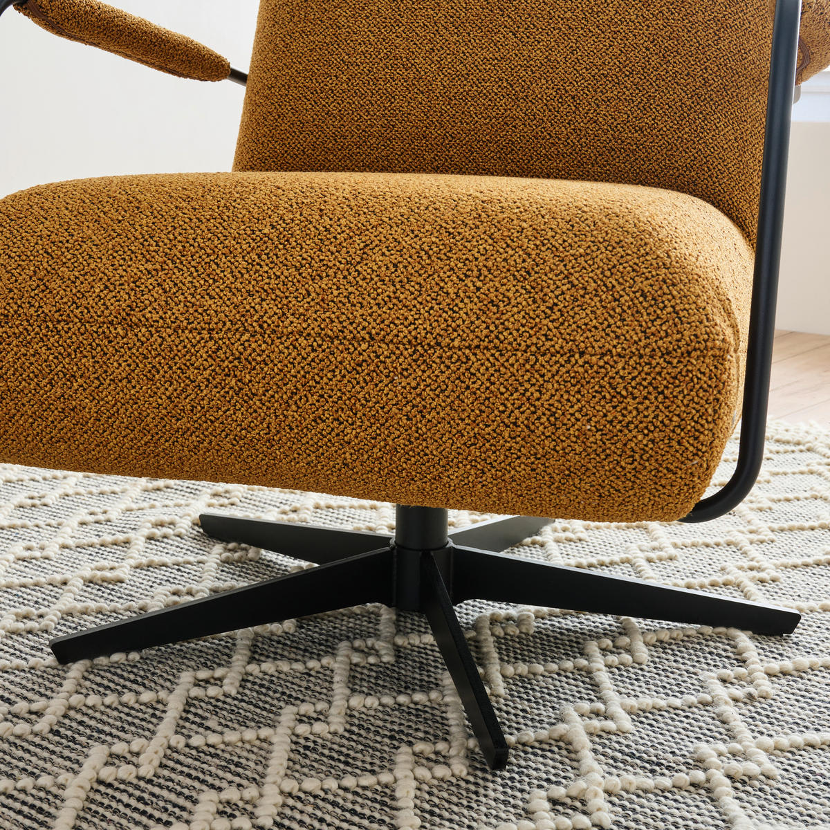 SESSEL in Flachgewebe, Bouclé Currygelb  - Currygelb/Schwarz, Design, Textil/Metall (71/103/91cm) - Koinor