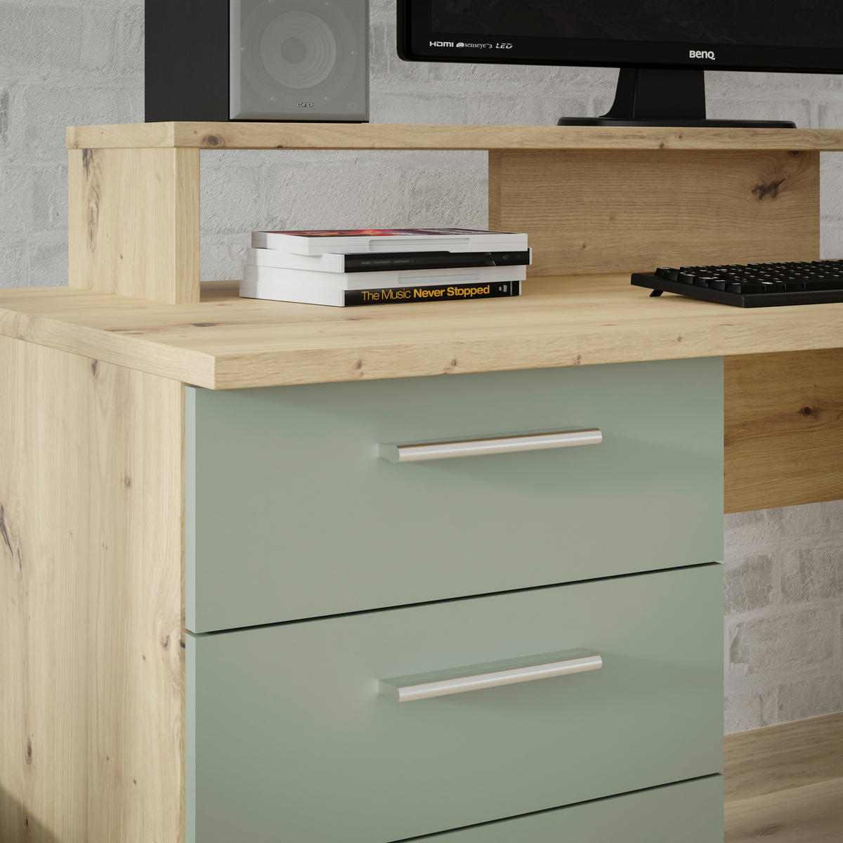 PISALNA MIZA kovina, umetna masa, leseni material barve hrasta, žajbljevo zelena  - barve hrasta/barve aluminija, Moderno, kovina/umetna masa (145/90,7/60cm) - MID.YOU